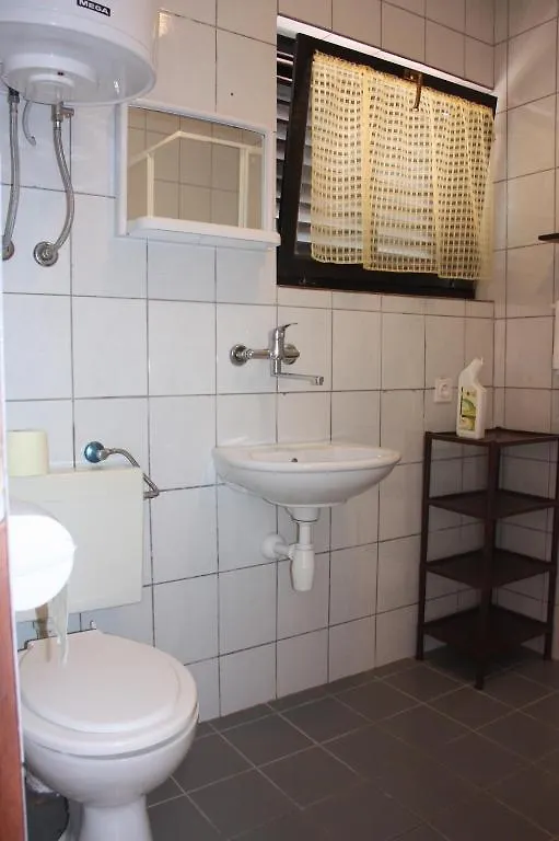 Apartments Jaska Pag Island