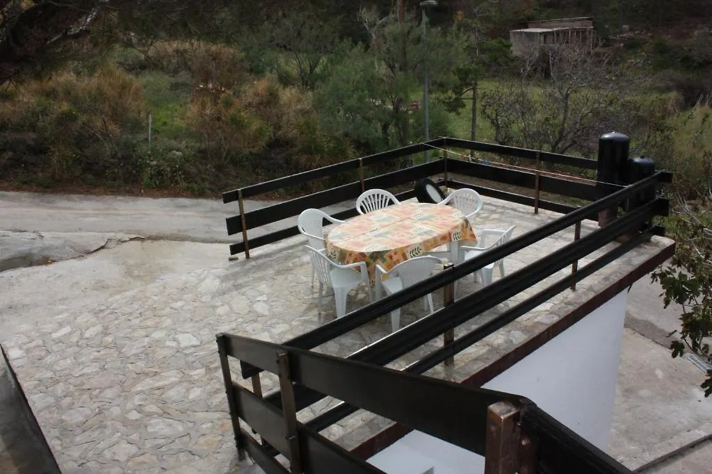 Apartments Jaska Pag Island