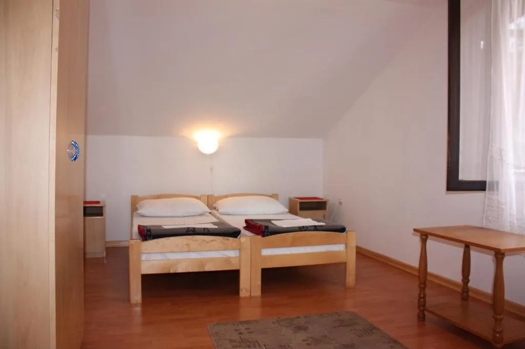 Apartments Jaska Pag Town
