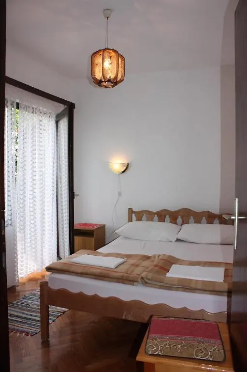 Apartments Jaska Pag Town Croazia